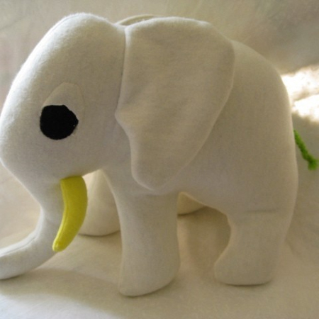 Alex - An organic and friendly stuffed elephant