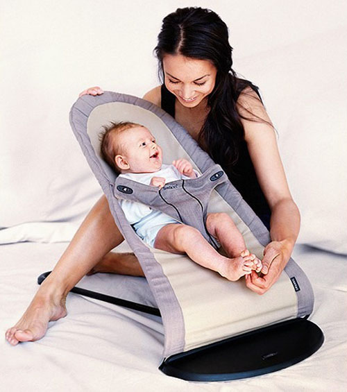 Let Your Baby Bounce on the Baby Bjorn Babysitter Balance Bouncer