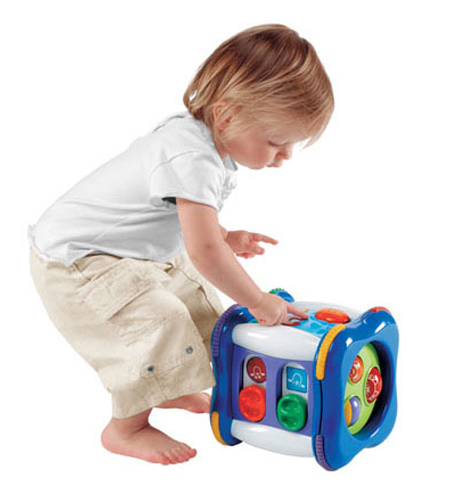 Bilingual Talking Cube