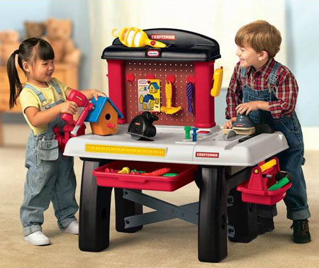 Craftsman Workshop Provides Your Kids a Whole New World of Interesting Tools