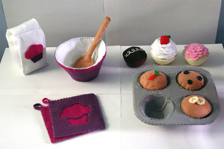 Felt Cupcake and Muffin Bake Playing Set for Your Kids