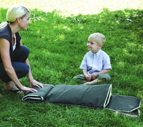 JJ Cole Essentials Blanket for Picnic with Family