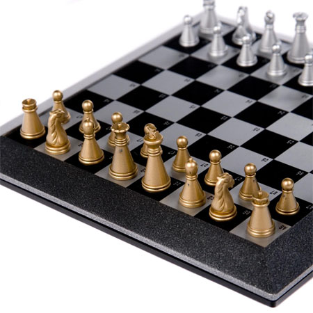 Magnetic Chess Set With Carrying Case
