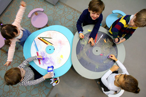 Mutable 2.0 All-in-One Children Play Table