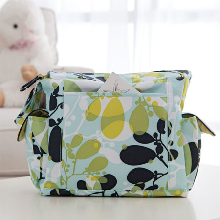 Fleurville re-run messenger diaper bag