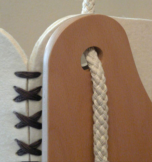 The Roll Hanging Cradle from Woodly