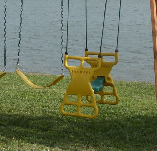 Swing Town Phoenix Swing Set