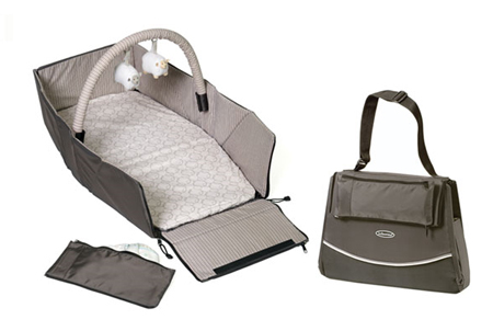 Infantino Easy Fold Travel Bed : Style and Comfort for Your Baby on the Go