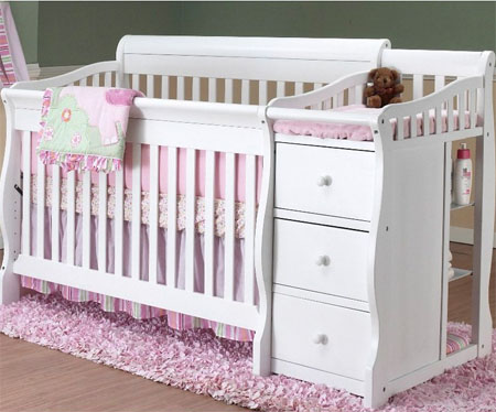 Sorelle Crib And Changer